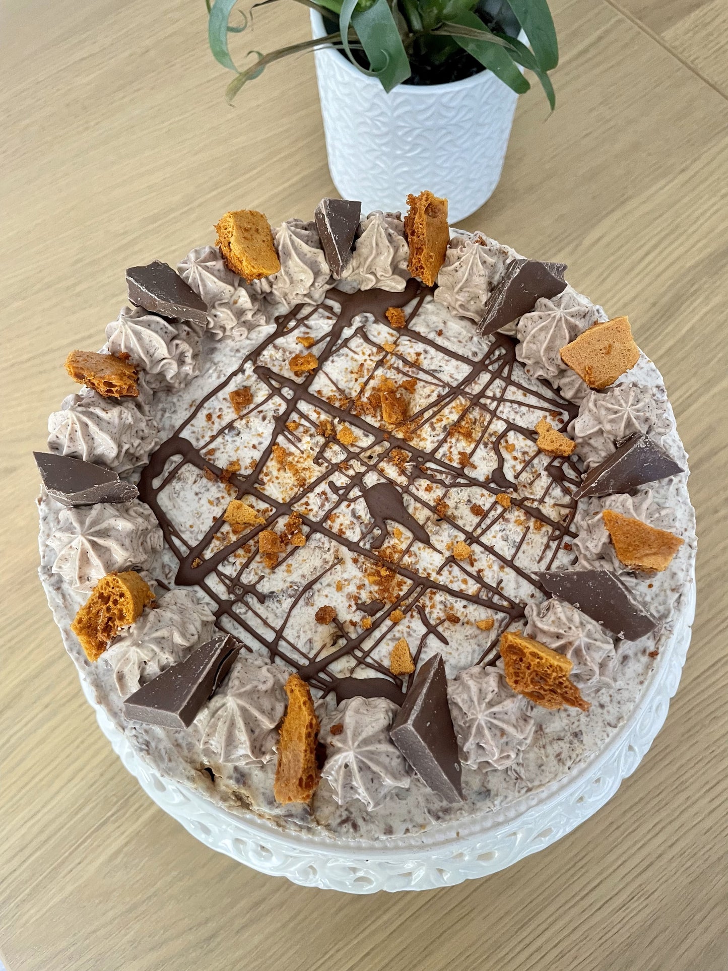 Milk Chocolate & Honeycomb Cheesecake